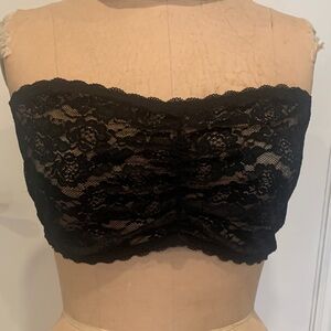 Torrid Curve stretch Chic Black Lace Bandeau